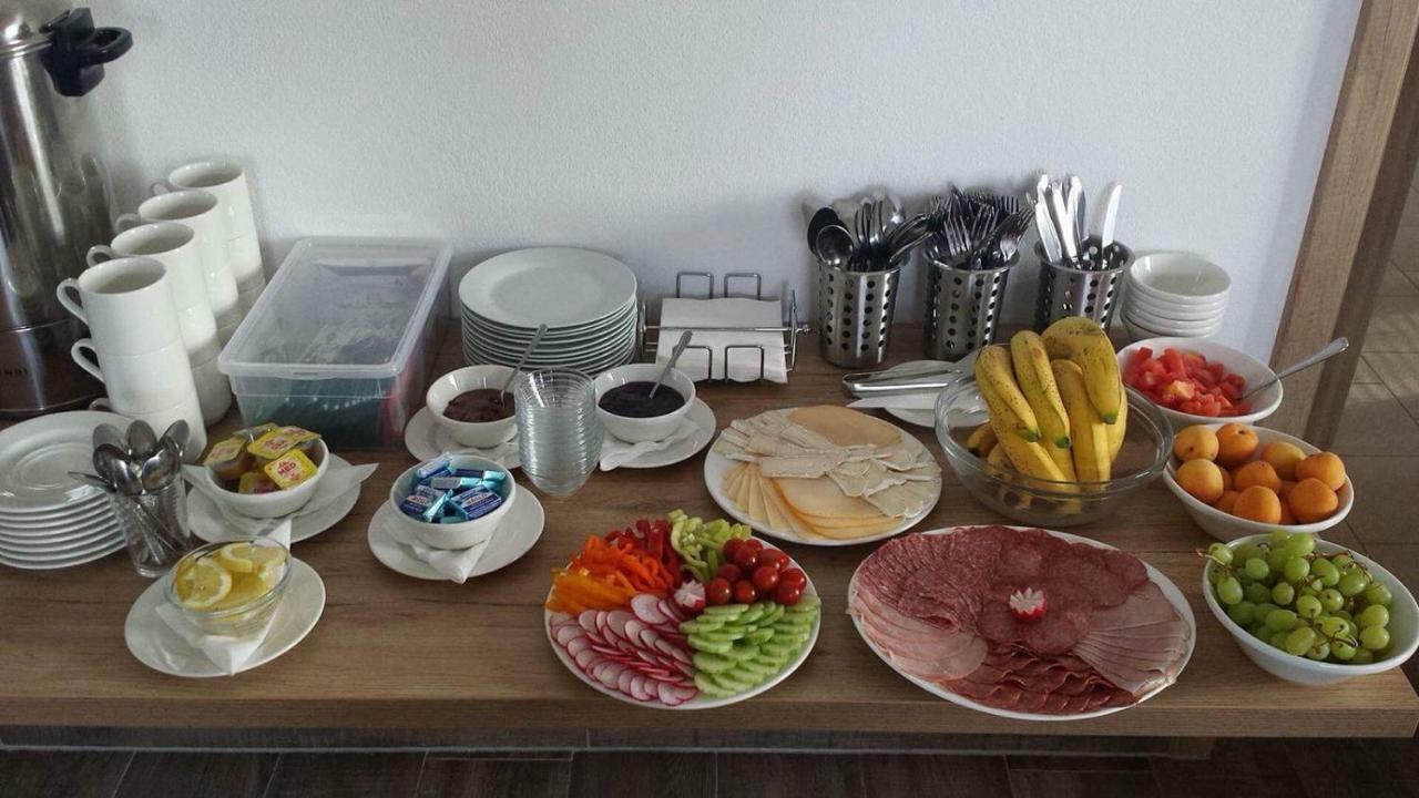Penzion Na Zlate Ceste Tachov  Exteriör bild